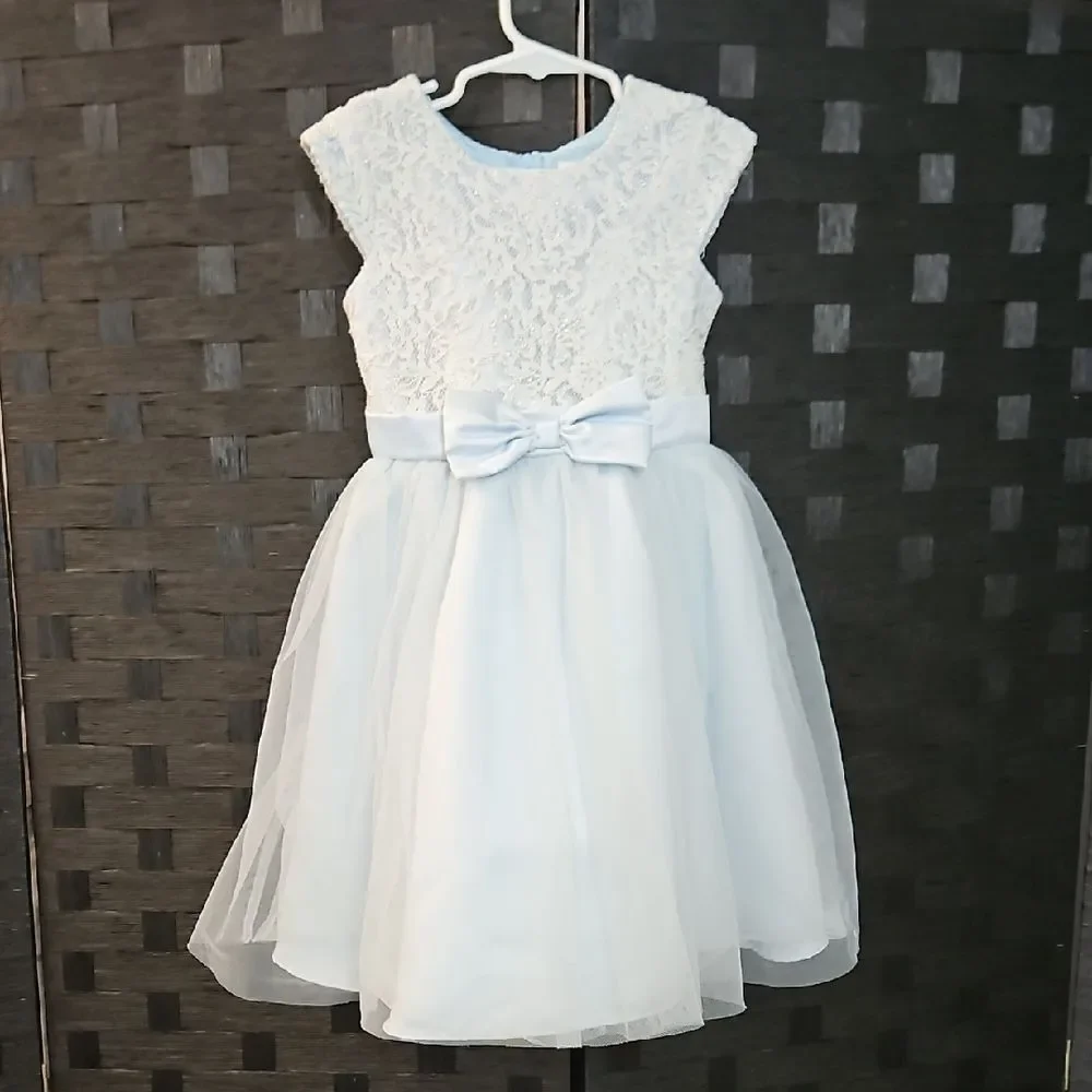 Rare Editions Ice Blue  Lace Mesh Girls Dress Size 6